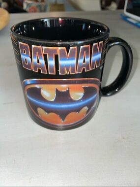 Applause Black ceramic Batman coffee cup